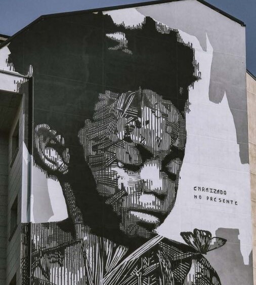 Lagoa Street Artist Huariu running for International Award