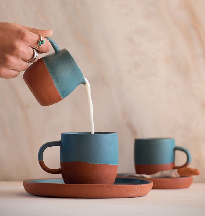 Created and run by a tight-knight family, Olaria Nova is a mandatory stop in Lagos for lovers of artisanal pottery